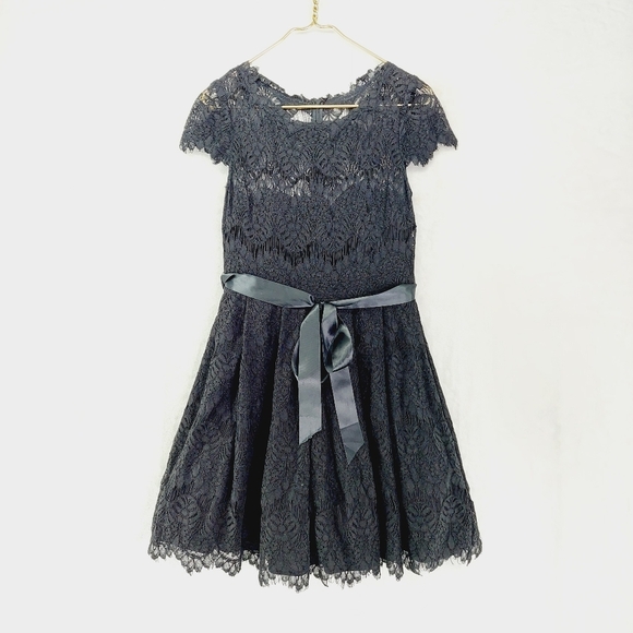 Xscape by Joanna Chen Black Lace A-Line Mini Dress P6981 - Picture 2 of 8